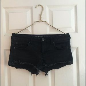 Mid - rise American Eagle shorts